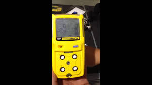 Para los medidores de gases para espacios confinados cuando se genera la primera alarma debemos realizar las acciones. Detector De Gases Gas Alert Max Xtii Bw Technologies By Honeywell Youtube
