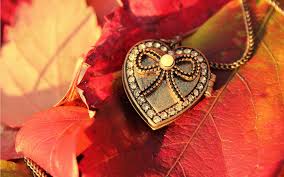 Wallpapershd Heart Pendent Hd Wallpaper Free Cute Heart Pic For Whatsapp Dp 1920x1200 Wallpaper Teahub Io Best whatsapp dp images for free download. wallpapershd heart pendent hd wallpaper