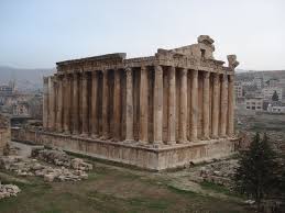 Encuentra 42 fotos y imágenes de baalbek y sus mejores monumentos, tomadas por más de 2 millones de viajeros reales. Fotos De Baalbeck Imagens Selecionadas De Baalbeck Bekaa Governorate Tripadvisor