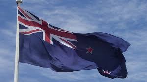 I det övre vänstra hörnet visar det storbritanniens flagga «union jack» (annars kallat «allierade killar»), som symboliserar nya zeelands historiska anslutning. Snart Avgors Striden Om Nya Zeelands Flagga Dn Se