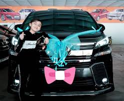 There are plenty of talented youtubers out there and here is the list of 10 youtubers in malaysia and most of them is widely known in the public.ray. Young Malaysian Youtuber Buys Toyota Vellfire From Earnings Mum Gets Accused Of Mismanagement Life Malay Mail