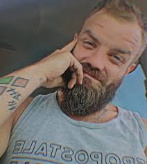 Seth Rouse (@reallifewolverine606) • Instagram photos and videos