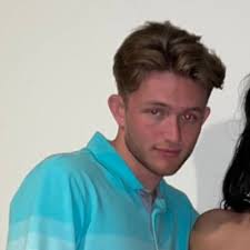 brady robertson (@bradyrobertson8)