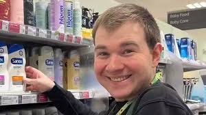 Tributes pour in as Tommy Fury's former opponent Genadij Krajevskij dies  aged 37