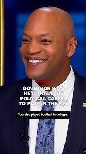 Chris Wallace's Instagram, Twitter & Facebook