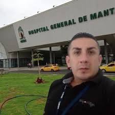 Quién fue Darwin Andrade, funcionario asesinado en un hospital de Manta,  quien estuvo vinculado a Los Choneros?