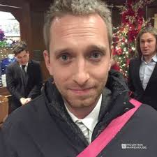 Joel Nielsen (@thenielsenuknow)