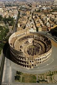 Coliseu De Romano Roma Italia Places To Travel Colosseum Rome Places To Go