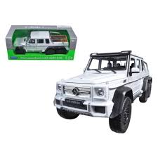Mercedes G 63 Amg 6x6 White 1 24 Diecast Model Car By Welly