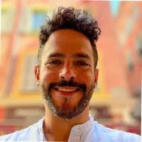 Ola Kabbani's Instagram, Twitter & Facebook