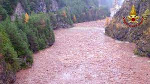 Tempo instabile, rovesci e temporali dal tardo pomeriggio. Maltempo La Protezione Civile In Veneto Situazione Apocalittica La Stampa