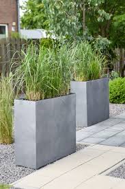 4er Set Pflanzkubel Raumteiler Beton Elemento Grau In 2020 Pflanzkubel Gartenprojekte Sichtschutz Garten