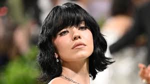 Sydney Sweeney debuts new black bob as she ditches her natural hair at Met  Gala in sparkling veil and floral ball gown