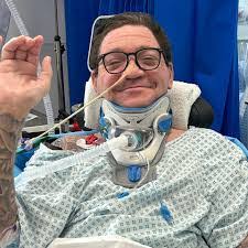 Shannon Phipps's Instagram, Twitter & Facebook