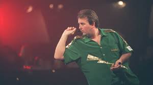 He is now the head tennis coach at the university of california, berkeley. Darts Legende Phil Taylor Geniesst Zeit Daheim Nach Rucktritt Und Nennt Seine Wm Favoriten Sportbuzzer De
