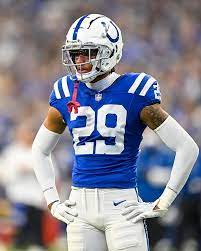 Julius “Juju” Brents on Instagram: "Forever rollin #Fareast"