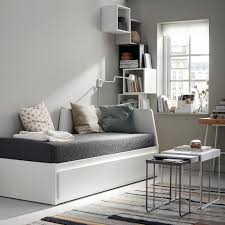 Flekke Divan Con 2 Cajones Y 2 Colchones Blanco Malfors Firmeza Media 80x200 Cm Ikea In 2020 Day Bed Frame Ikea Daybed