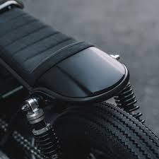 Honda Cb750 Seat Cowl Hookie Co Cafe Racer Honda Corredores De Bicicleta Cafeteria Cb750 Honda