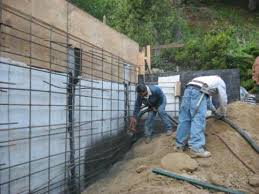 Before you get started, learn these key tips to make sure your project is a success. Retaining Wall