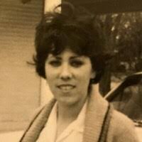 Darlene Berry's Instagram, Twitter & Facebook