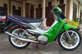 Halo gaes jumpa lagi di cannell gebi paint projeck.di vidio kali ini kita telah selesai melakukan pengecatan honda scopy warna hijau tosca.selamat menonton. Ini Termasuk Motor 2 Tak Langka Suzuki Tornado 110 Grafis Hijau Ungu Two Tone Motorplus