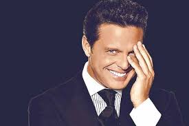 Hace 52 años, nace el cantante mexicano Luis Miguel. ⠀ El 19 de abril de  1970, nació Luis Miguel Gallego Basteri, conocido como Luis Miguel y  apodado el Sol de México, célebre