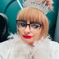 Angela Mcghee's Instagram, Twitter & Facebook