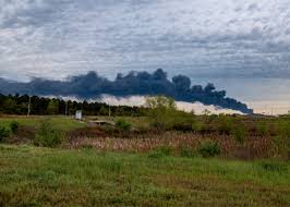 At an exxon mobil plant. Fires And Chemicals A Toxic And Deadly Mix Moms Clean Air Force