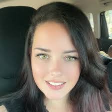 Alesia Campbell's Instagram, Twitter & Facebook