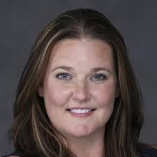 Catherine Roos's Instagram, Twitter & Facebook