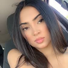 Alondra Murillo's Instagram, Twitter & Facebook