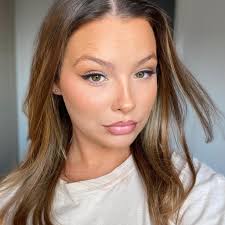 Man like Jamie Mannion. Those who know, know. Let's be honest, the guy is a  magician. With his crowd control, his record selection, his vibe and even  his persona, the G always