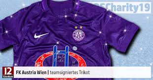 Austria wien trikot in orange steht zum verkauf. Teamsigniertes Trikot Von Der Wiener Austria Weihnachts Charity 2019 12termann