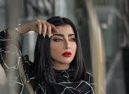 وأثارت رهف القنون استنكار مواطنيها في المملكة العربية السعودية مواضيع إضافية. Otwqjtzrc8609m