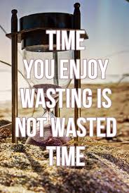 Time Wasting Be Kitschig
