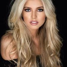 Carla Hannah's Instagram, Twitter & Facebook