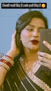 Kis kis ke hath m mehndi lg chuka h#