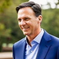 Brad Vetter's Instagram, Twitter & Facebook