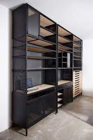 modernes regal holz aus metall glas namlieh karen chekerdjian moderne regale regal holz mobelideen