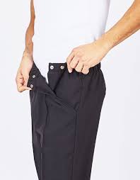 Soyez le premier à commenter ce produit. Pantalon Adapte A Taille Elastique Avec Poches Et Braguette Decorative Ouverture De Chaque Cote Fermeture A Boutons Pression Taille Grand Premier Ostomy Centre