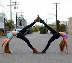 Pinterest Tutosleatumblr Fitnesspictures Fitnesspictures Gymnastics Poses Yoga Challenge Poses Partner Yoga Poses