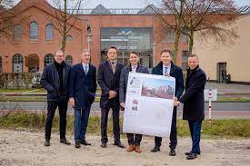 Wenn die wohnung nur 1 minute fußweg von der uni entfernt ist, dann hat das direkt an der kaiserstraße 29 gegenüber vom campus befindet sich ein gebäude mit 8. Start Fur Den Neubau Laborgebaude Am Campus Lingen