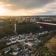 Combined city tour by private bus and on foot - Visit Luxembourg City