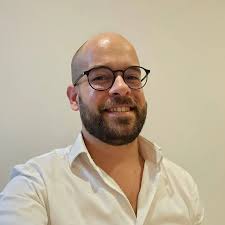 Oh I carry 3 steady....