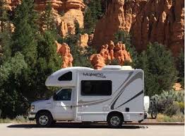 Thor motor coach majestic 19g. Check Out This 2011 Thor Motor Coach Four Winds Majestic 19g Listing In Palm Rvs For Sale Cool Rvs Thor Motor Coach