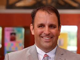 Landrum hires Woodmont's Farmer as football coach