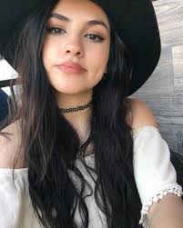 Estrella Cortes's Instagram, Twitter & Facebook