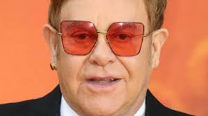 Große Enttäuschung": Elton John über "König der Löwen"-Film