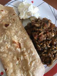 Spicy Mushroom Curry With Chapati And Curd Food Spicy Mushroom Mushroom Curry