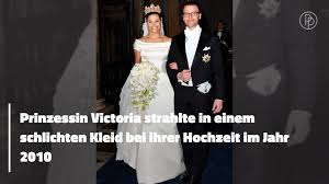 Heute, am vierten hochzeitstag des paares, teilt die sängerin einige der schönsten augenblicke der feier. Die Schonsten Hochzeitskleider Der Royals